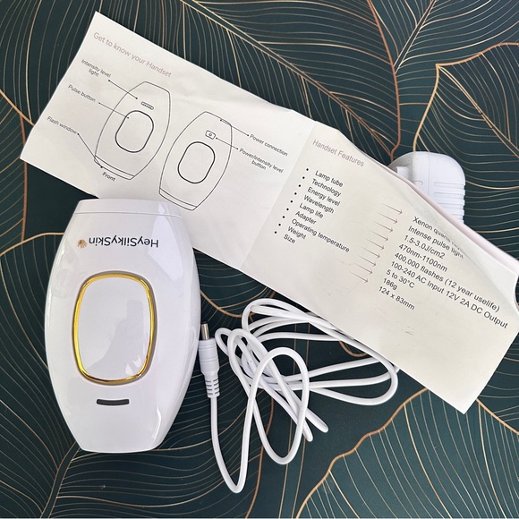 HeySilkySkin DIY At-Home Hair Removal Handset - Picture 4 of 8